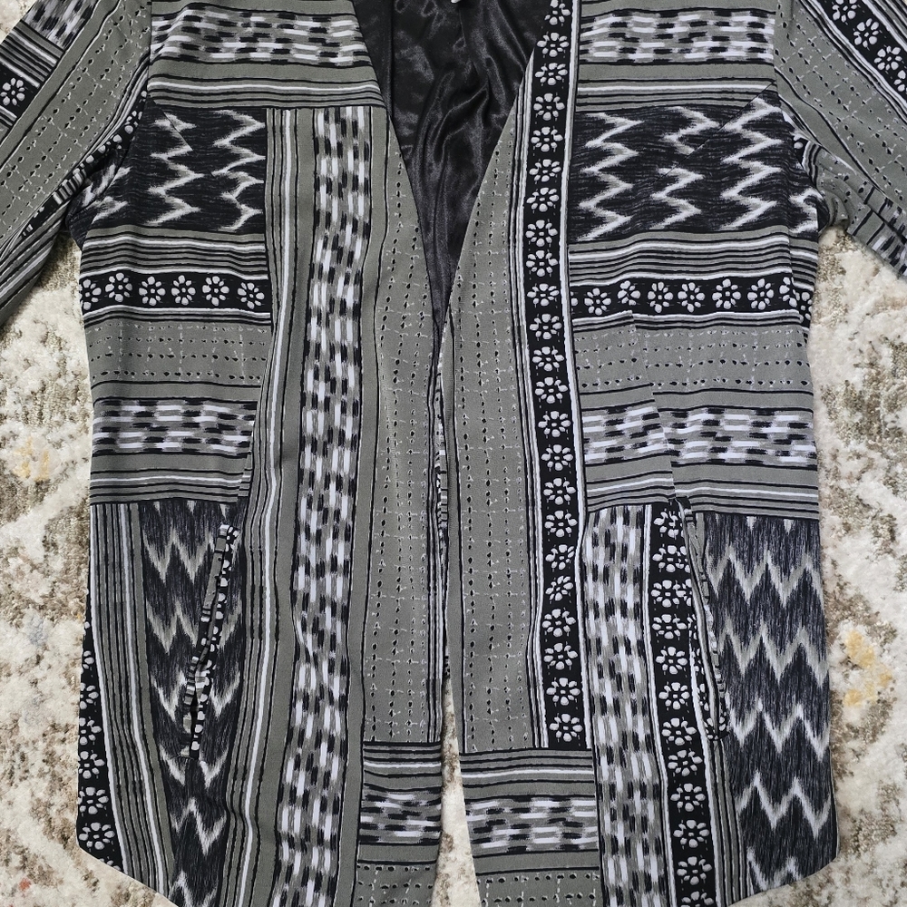 Bcbgeneration Black And Gray/Olive Geometricopen … - image 4